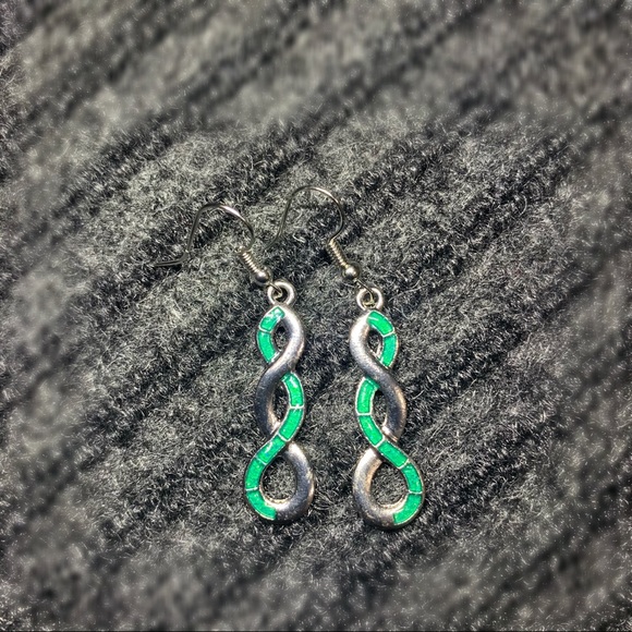 Green Fire Opal Dangle Drop Women's Earrings - Picture 4 of 4